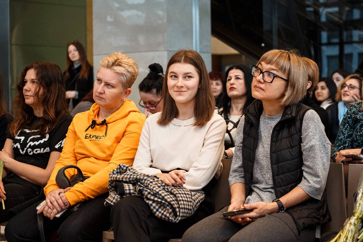 8 Березня в ТРЦ GULLIVER image-26