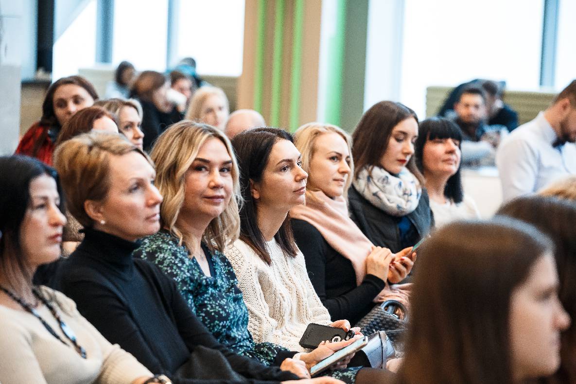 8 Березня в ТРЦ GULLIVER image-38