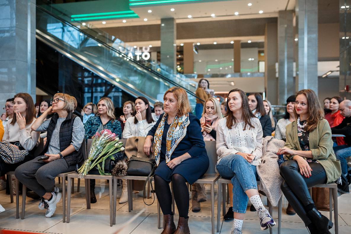 8 Березня в ТРЦ GULLIVER image-58