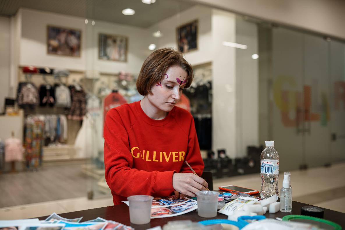 8 Березня в ТРЦ GULLIVER image-102