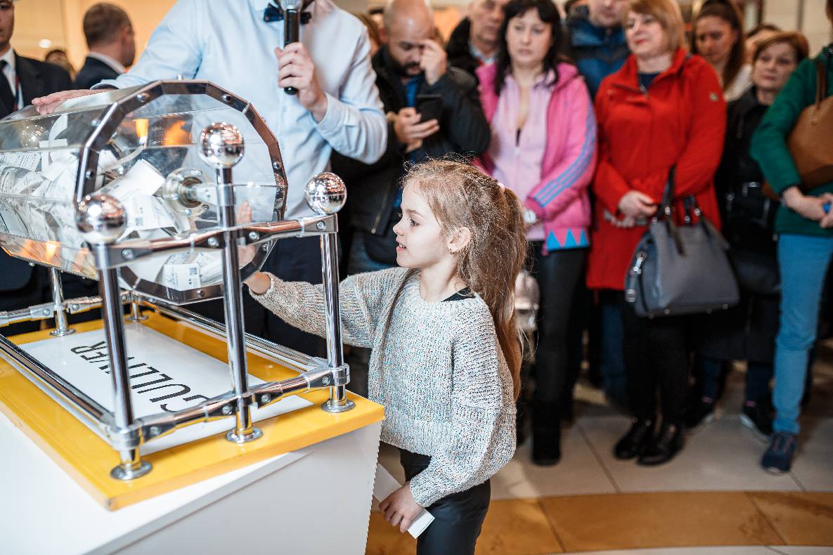 8 Березня в ТРЦ GULLIVER image-191