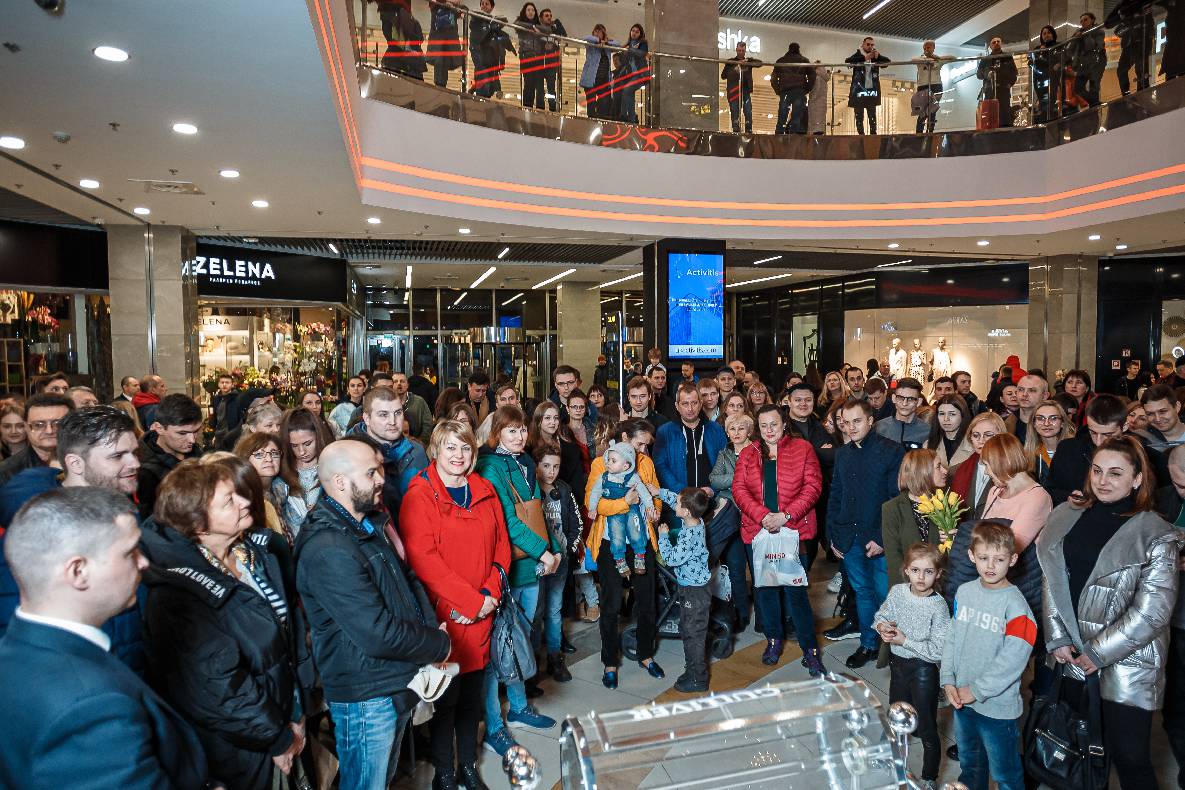 8 Березня в ТРЦ GULLIVER image-192