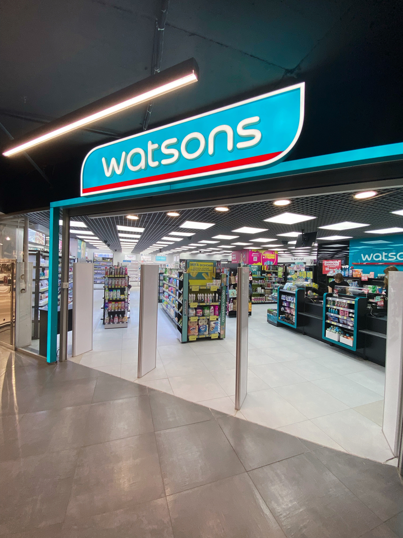 🏅Магазин Watsons в центре Киева в ТРЦ Гулливер