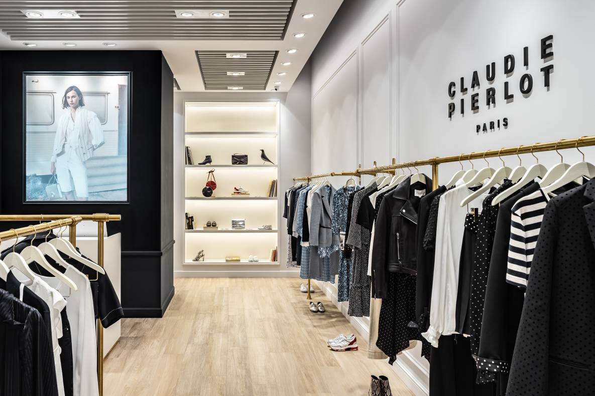 Shop Claudie Pierlot in the center of Kiev in the Gulliver