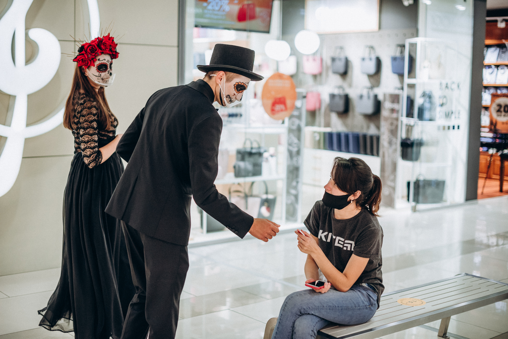 Halloween in Gulliver image-34