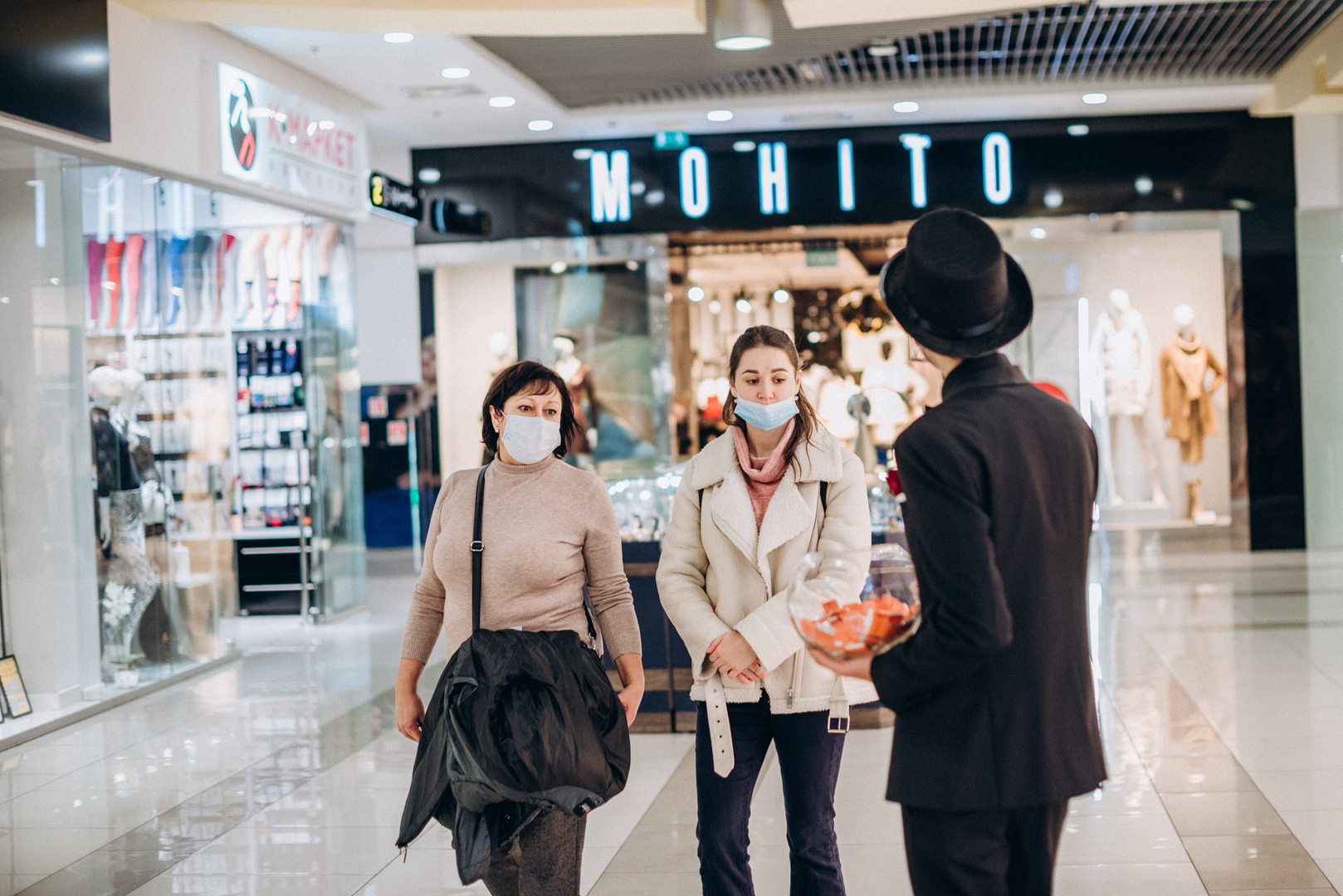 Halloween in Gulliver image-48