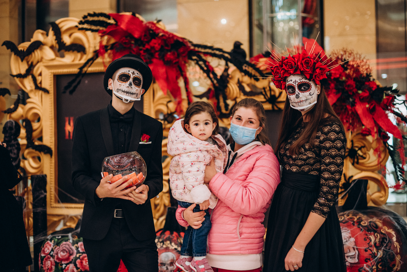 Halloween in Gulliver image-83