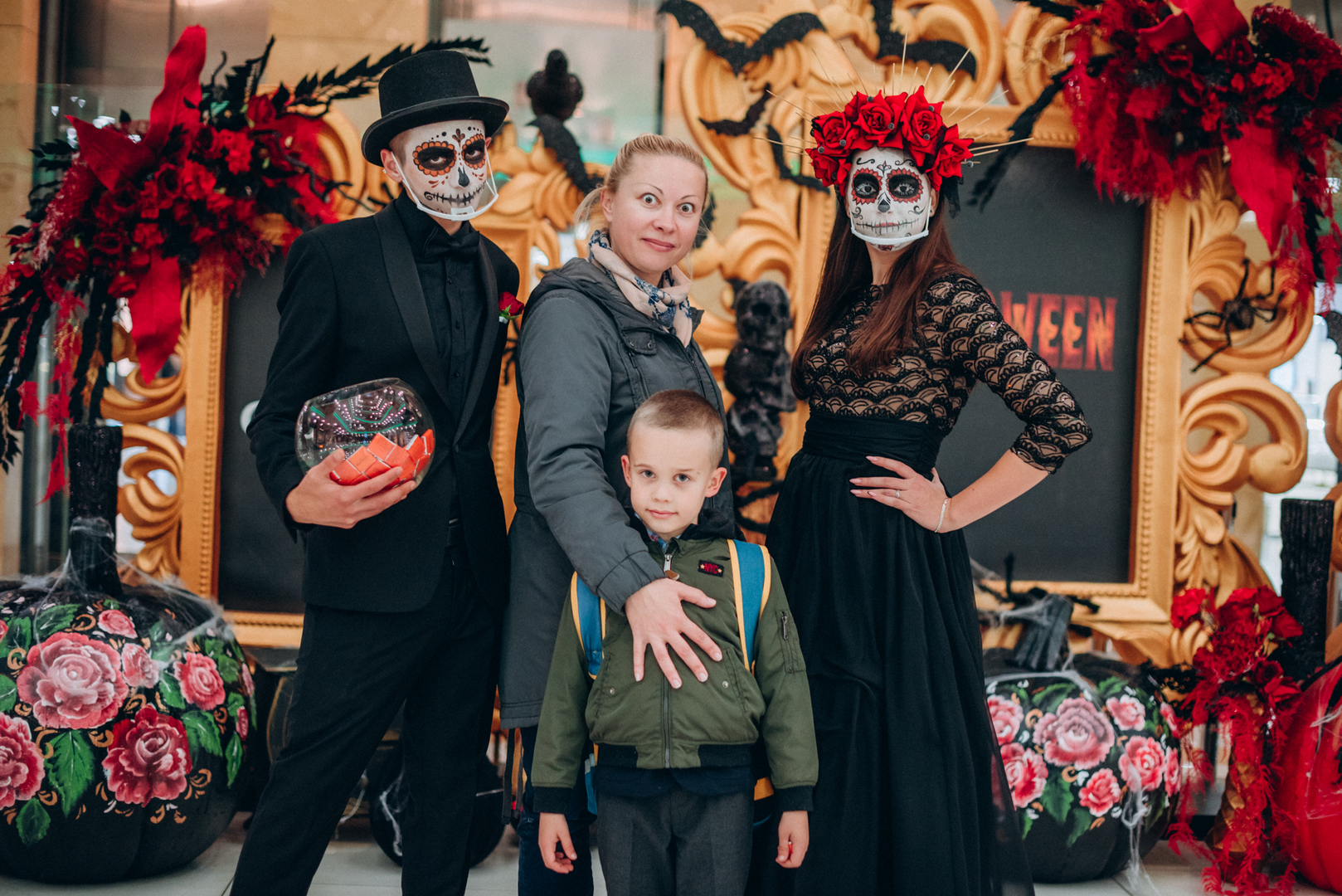 Halloween in Gulliver image-104