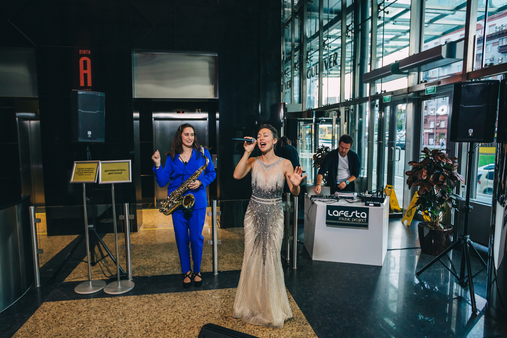 День рождения ТРЦ Gulliver — 7 лет на высоте! image-32