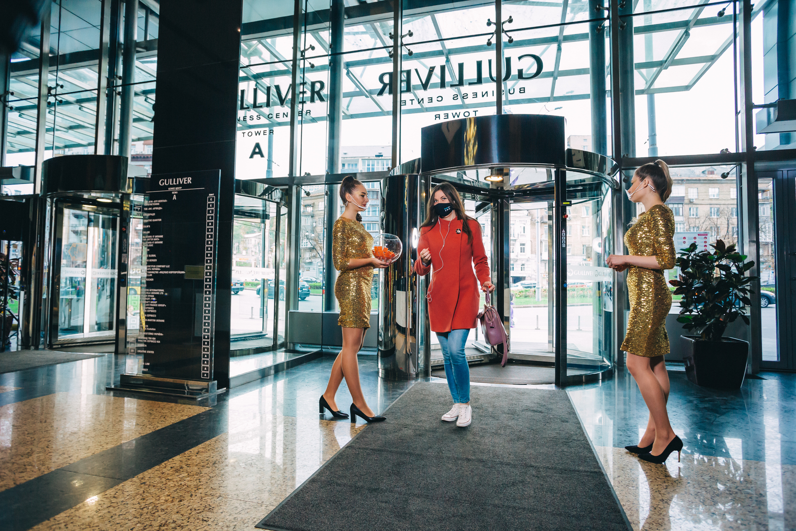 День рождения ТРЦ Gulliver — 7 лет на высоте! image-40