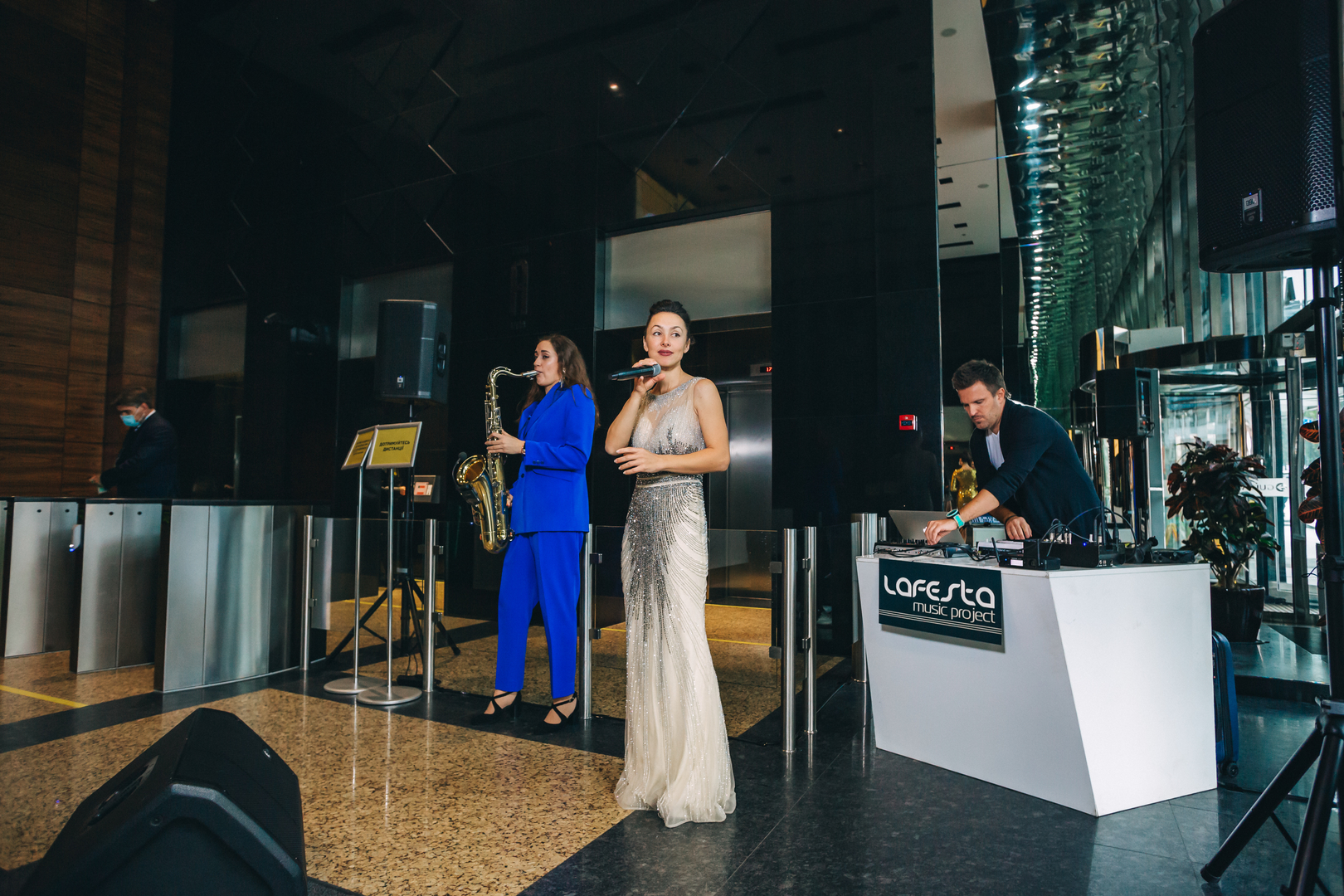 День рождения ТРЦ Gulliver — 7 лет на высоте! image-42