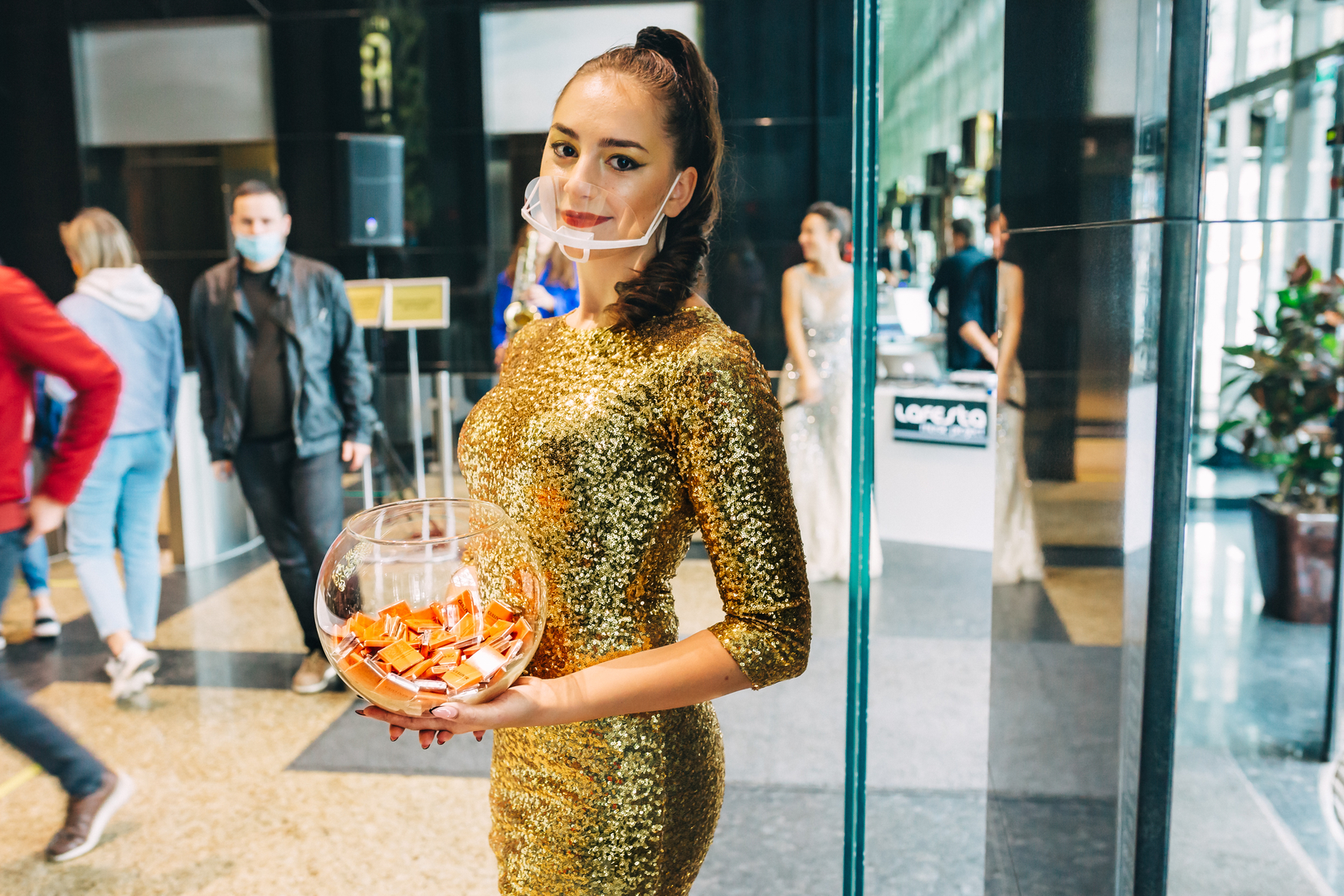 День рождения ТРЦ Gulliver — 7 лет на высоте! image-50