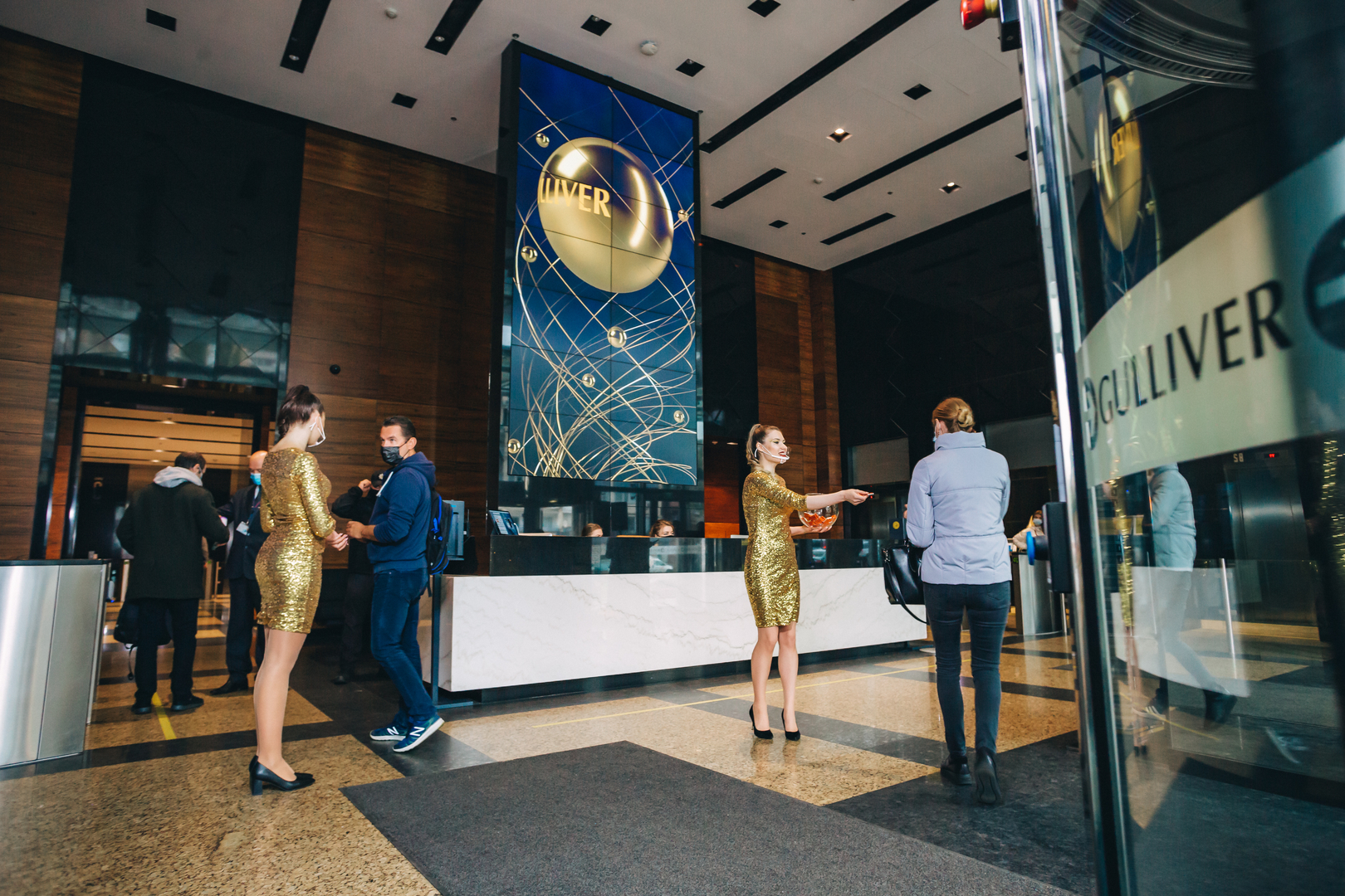 День рождения ТРЦ Gulliver — 7 лет на высоте! image-59