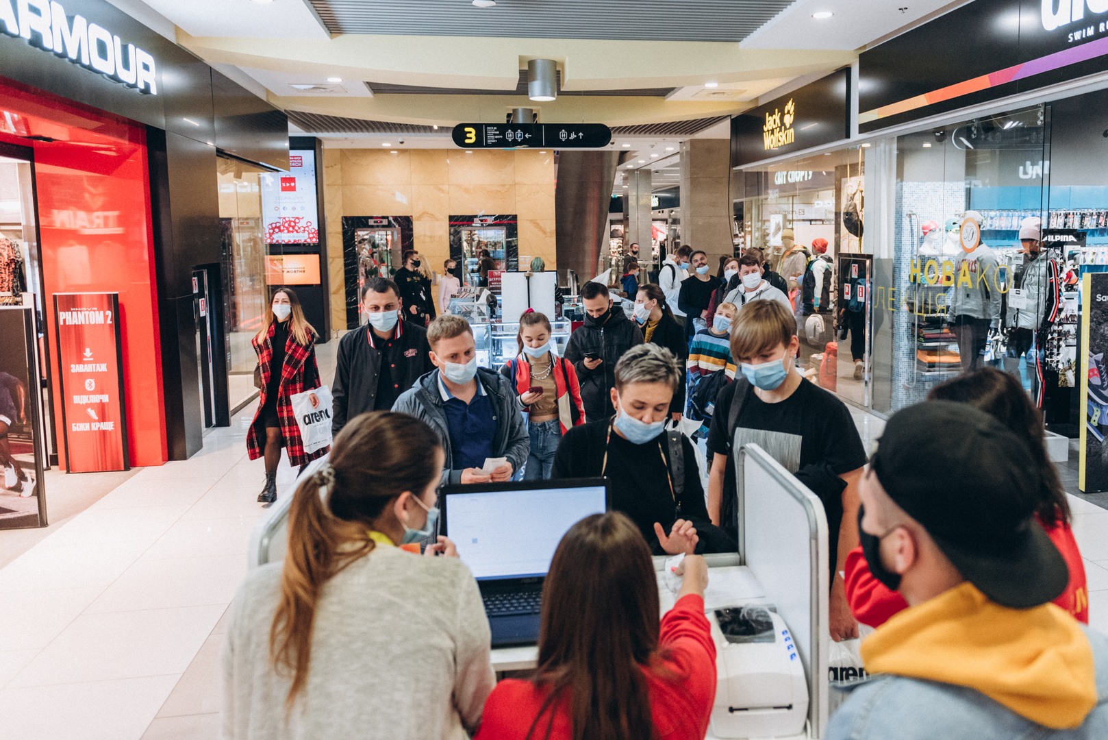 День рождения ТРЦ Gulliver — 7 лет на высоте! image-74