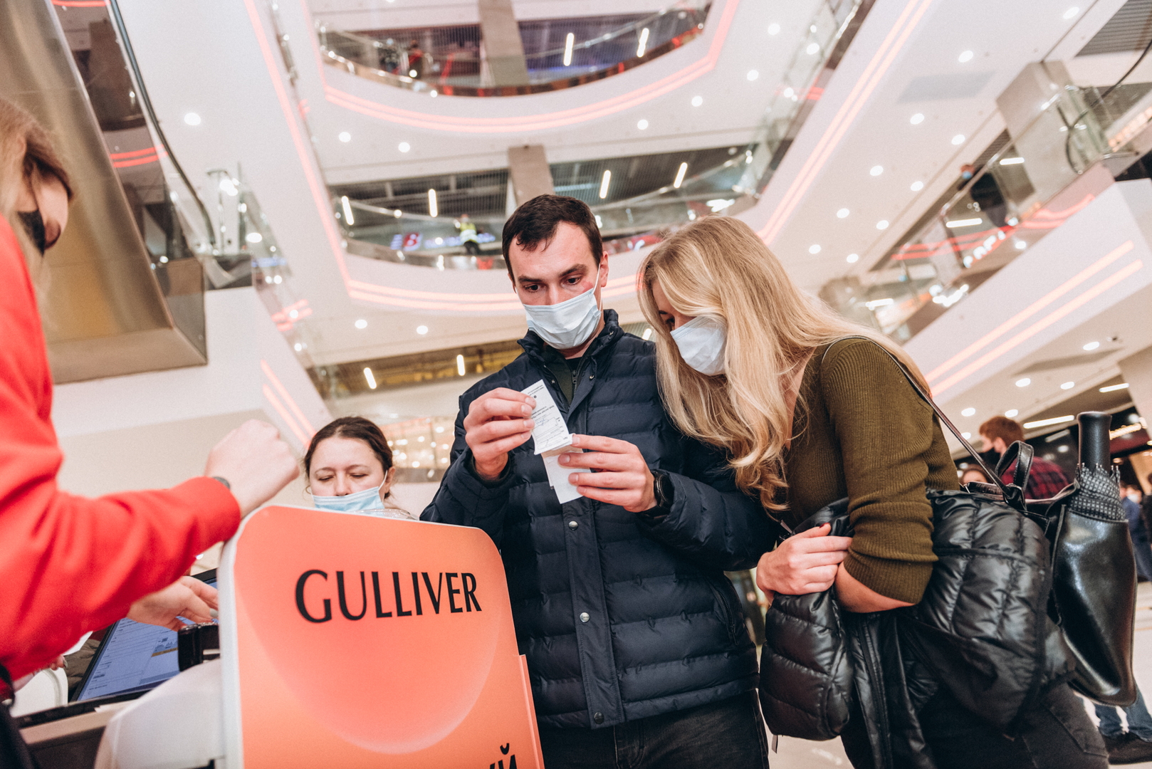 День рождения ТРЦ Gulliver — 7 лет на высоте! image-103