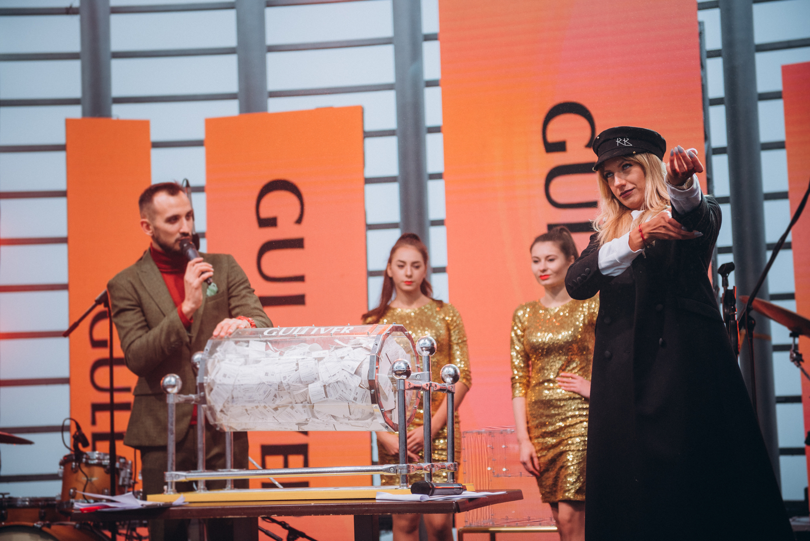 День рождения ТРЦ Gulliver — 7 лет на высоте! image-138