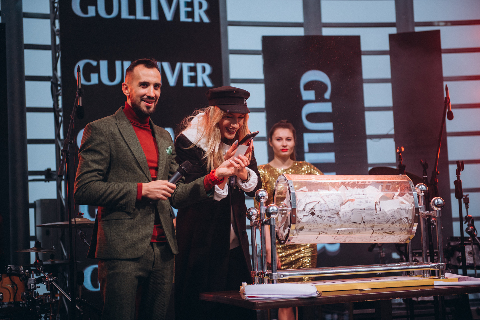 День рождения ТРЦ Gulliver — 7 лет на высоте! image-146