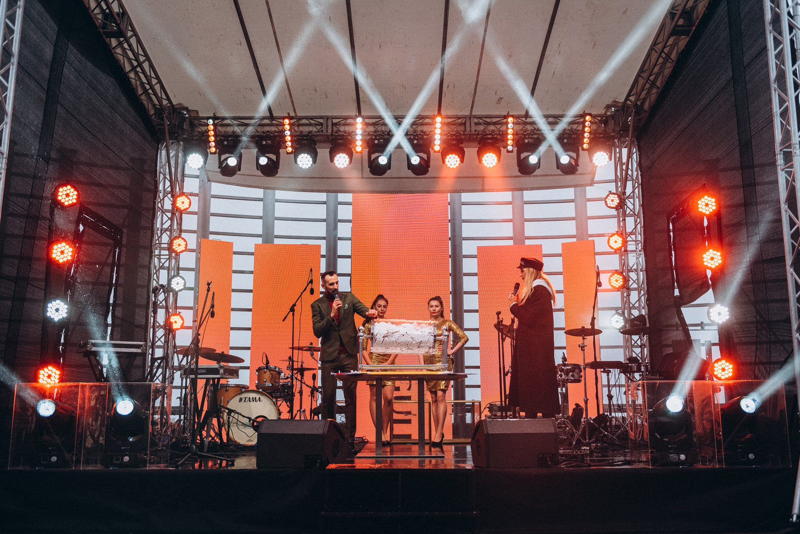 День рождения ТРЦ Gulliver — 7 лет на высоте! image-162