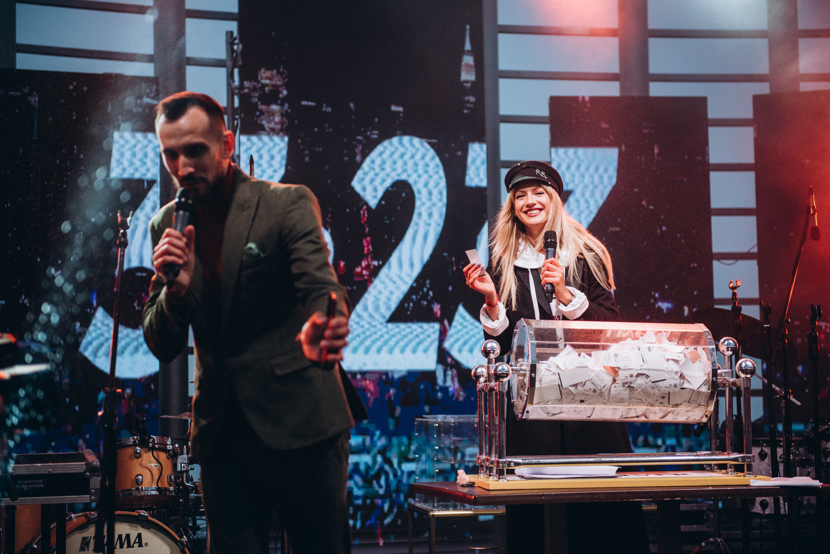 День рождения ТРЦ Gulliver — 7 лет на высоте! image-164