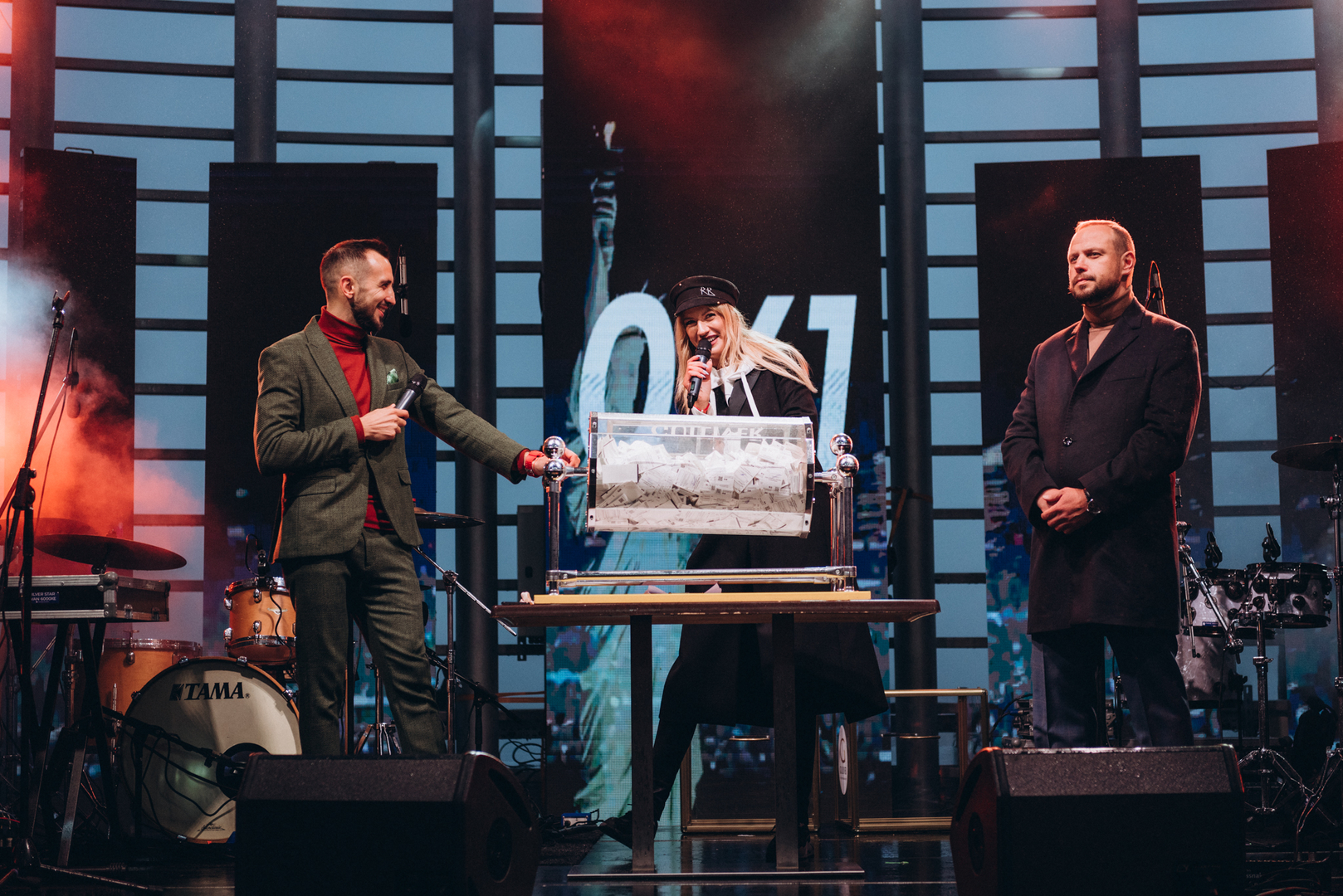 День рождения ТРЦ Gulliver — 7 лет на высоте! image-171