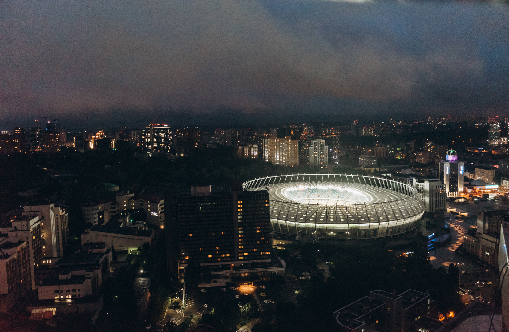 День рождения ТРЦ Gulliver — 7 лет на высоте! image-195