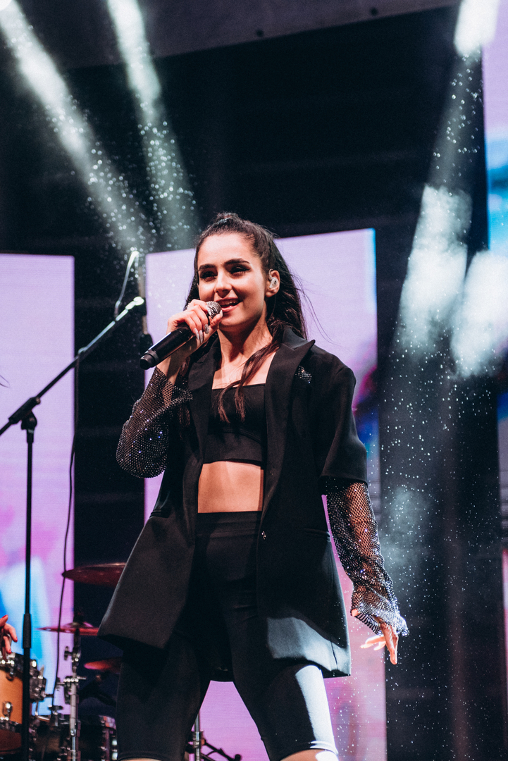 День рождения ТРЦ Gulliver — 7 лет на высоте! image-268