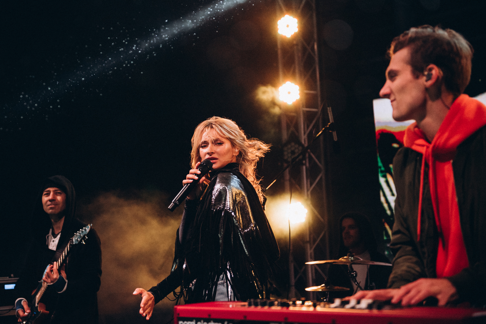 День рождения ТРЦ Gulliver — 7 лет на высоте! image-300