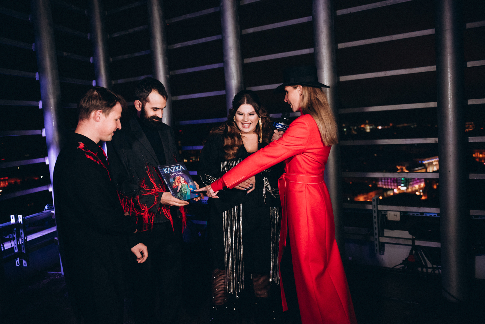 День рождения ТРЦ Gulliver — 7 лет на высоте! image-363