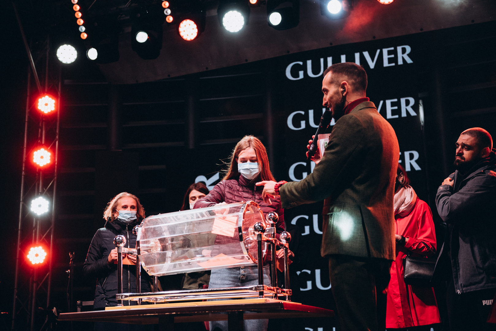 День рождения ТРЦ Gulliver — 7 лет на высоте! image-442