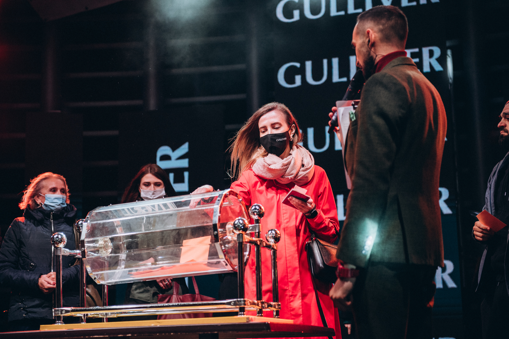 День рождения ТРЦ Gulliver — 7 лет на высоте! image-447