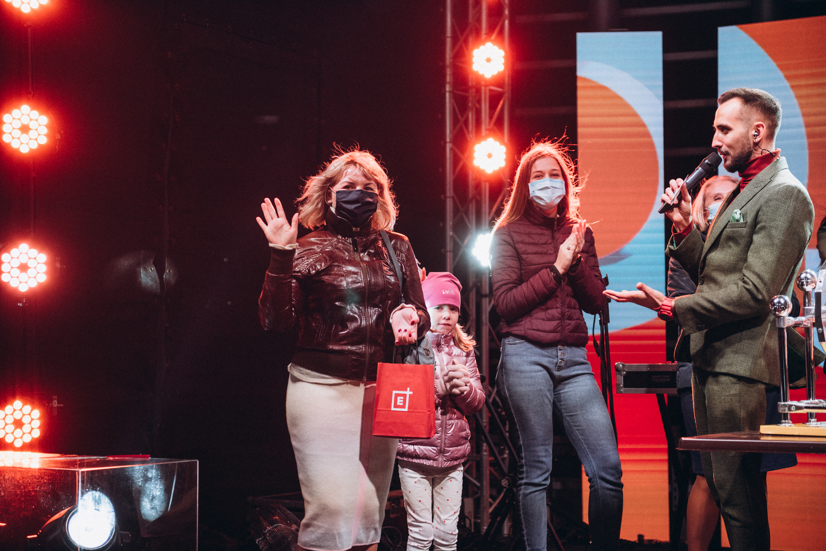 День рождения ТРЦ Gulliver — 7 лет на высоте! image-466