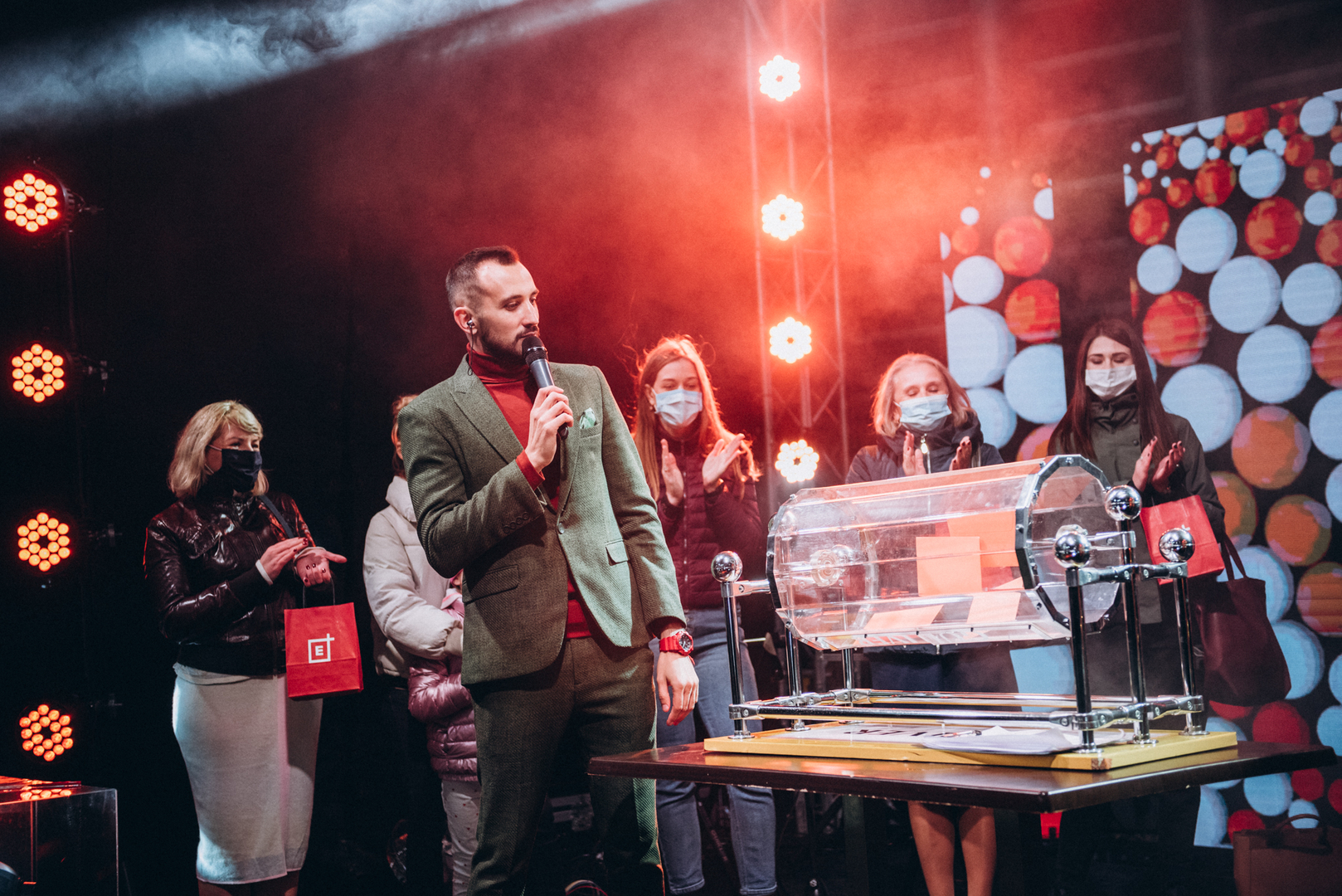 День рождения ТРЦ Gulliver — 7 лет на высоте! image-478