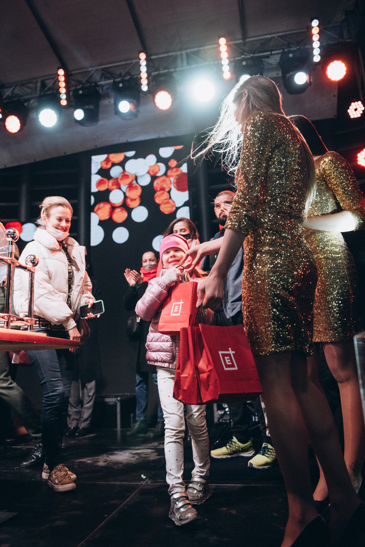 День рождения ТРЦ Gulliver — 7 лет на высоте! image-489