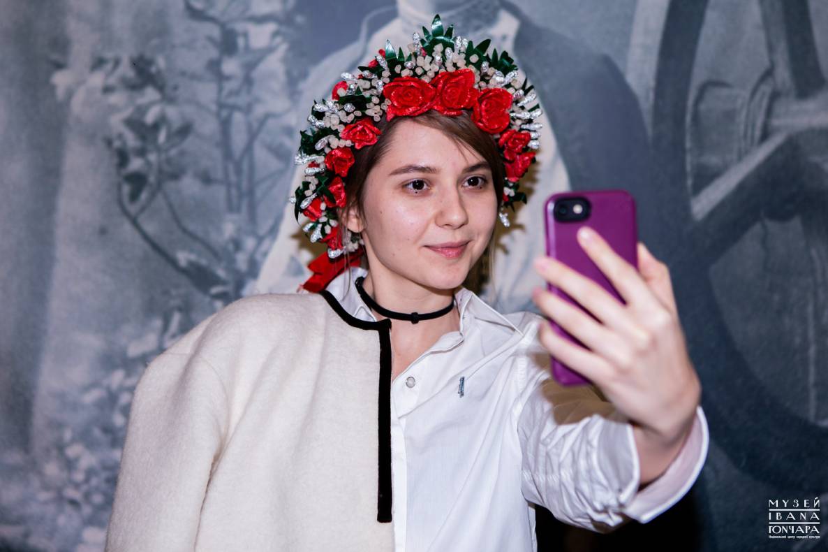 Populate in the traditional way, or As noted on the International Day of Museum Selfies in the Museum of Ivan Gonchar image-10