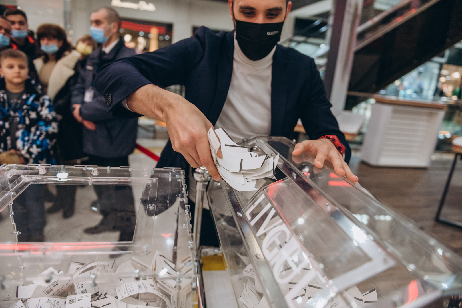 Целый год шоппинга от Gulliver image-0