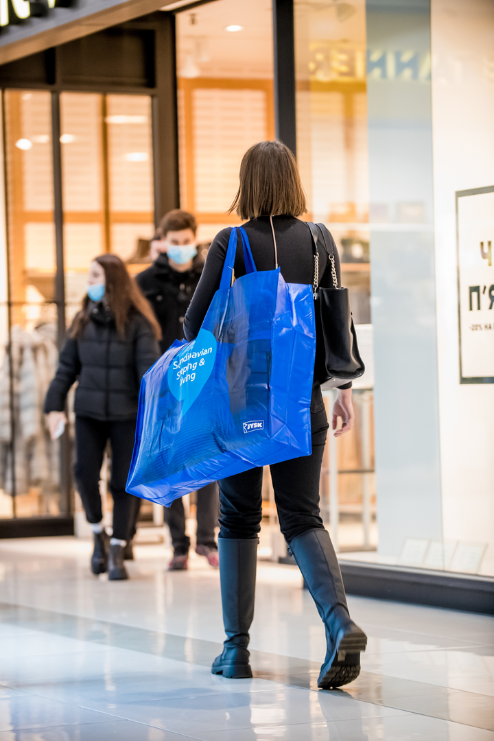Black Friday at the Gulliver mall image-11