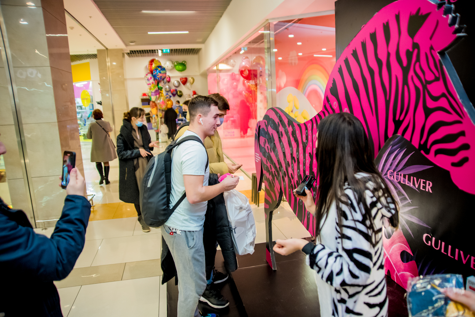 Black Friday at the Gulliver mall image-32