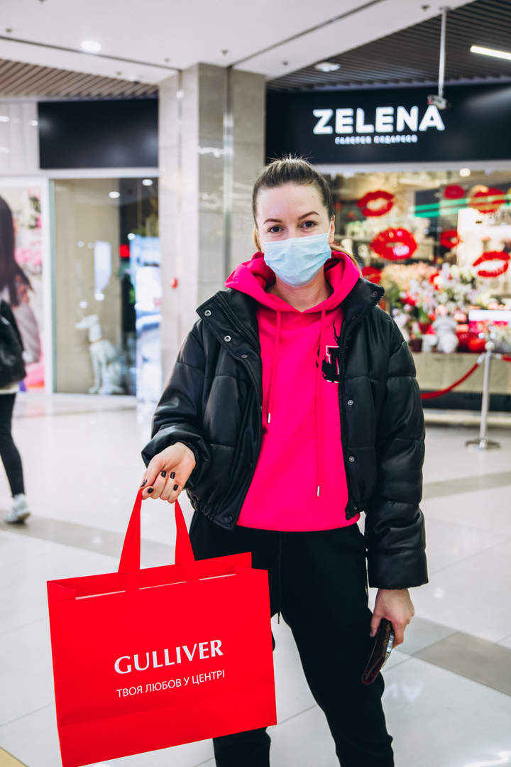 Love is Gulliver image-16