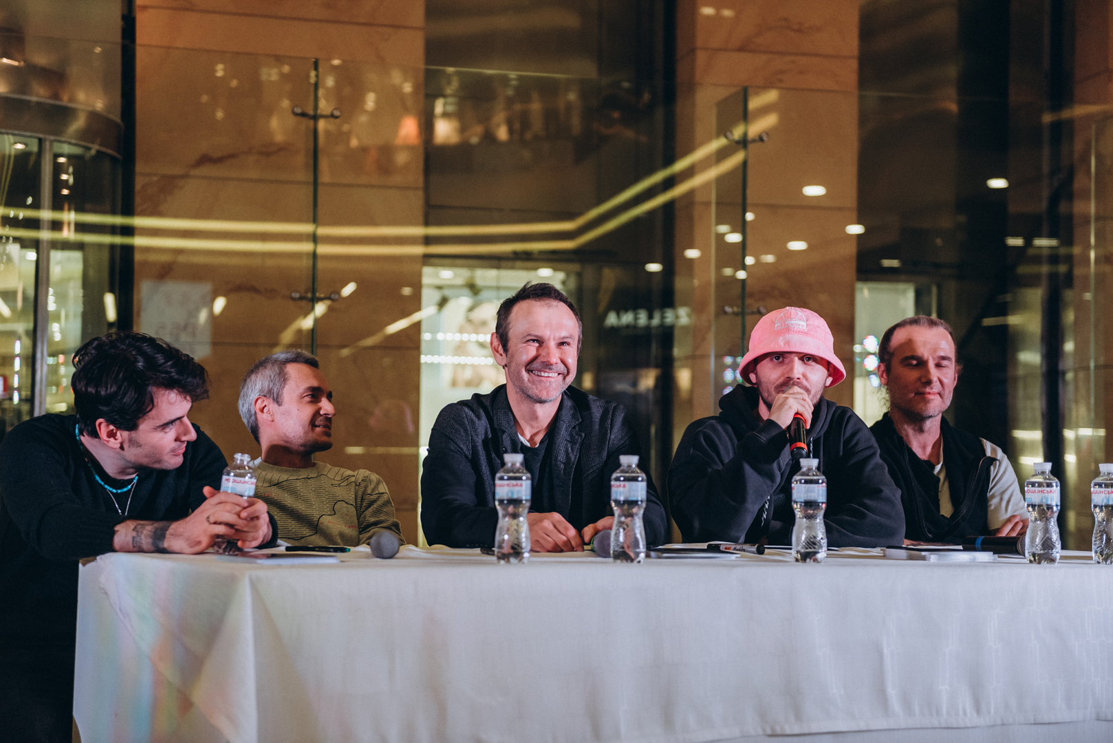 An autograph session of the Okean Elzy and Kalush image-18