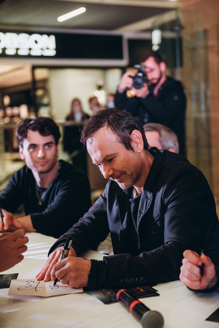 An autograph session of the Okean Elzy and Kalush image-25