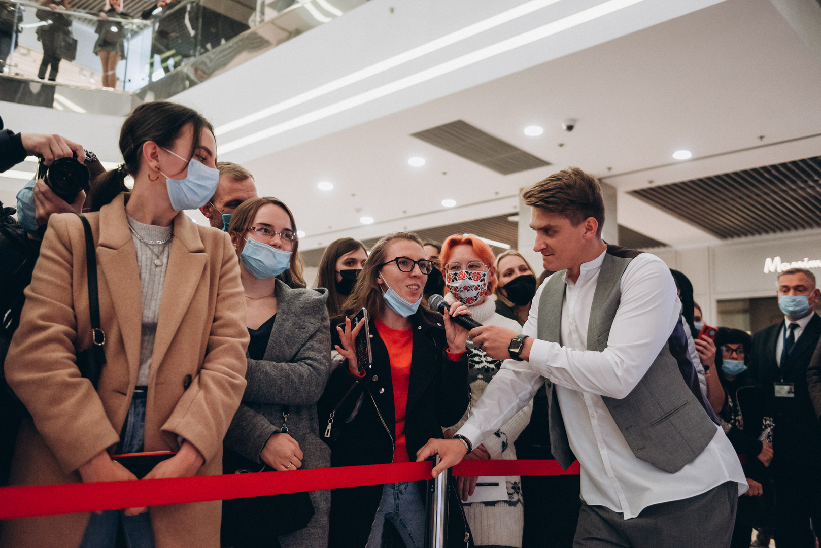 An autograph session of the Okean Elzy and Kalush image-28