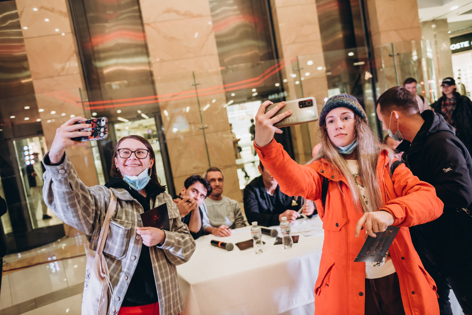 An autograph session of the Okean Elzy and Kalush image-43