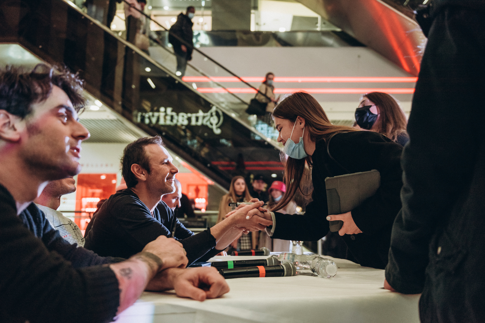 An autograph session of the Okean Elzy and Kalush image-47