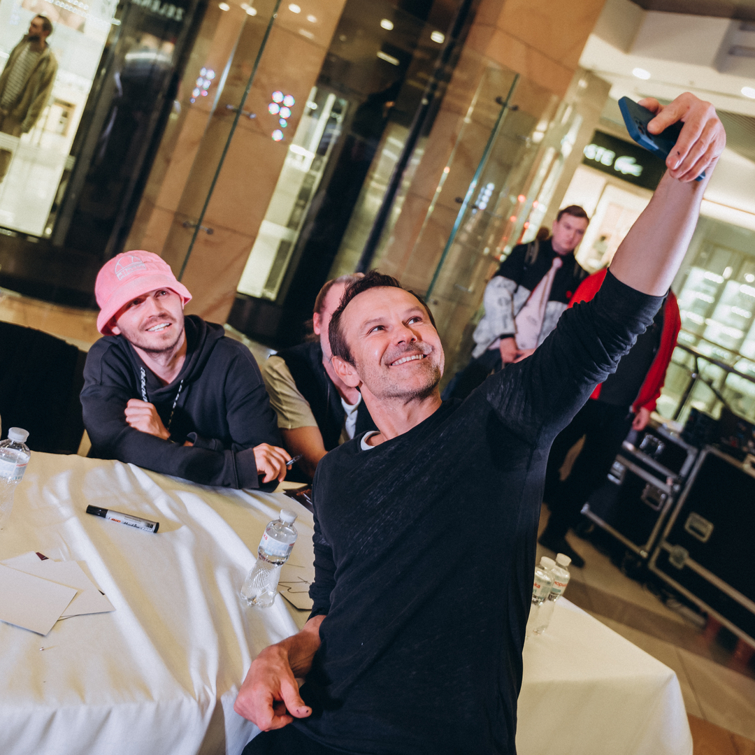 An autograph session of the Okean Elzy and Kalush image-61