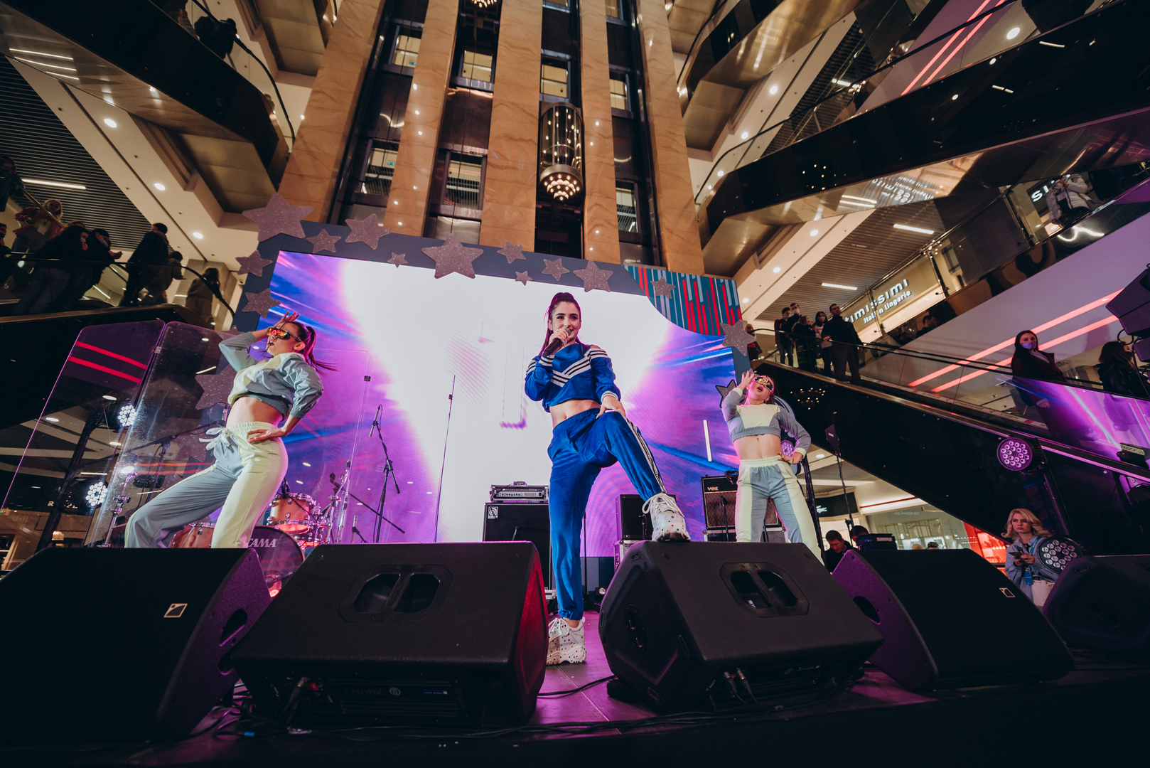 Gulliver&#039;s 8th Birthday is Just Space! image-15