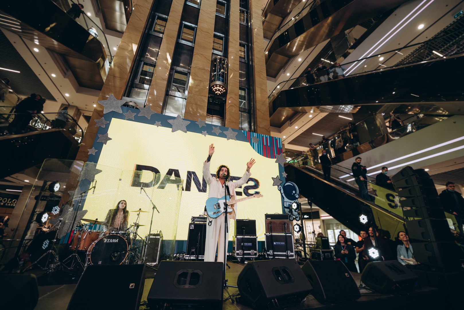 Gulliver&#039;s 8th Birthday is Just Space! image-47