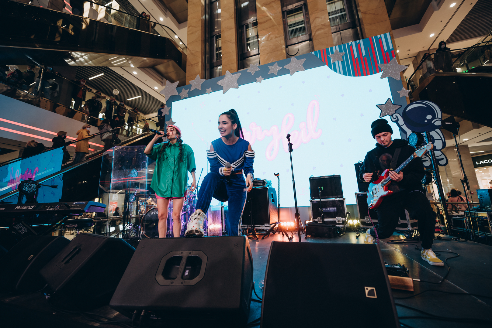 Gulliver&#039;s 8th Birthday is Just Space! image-70