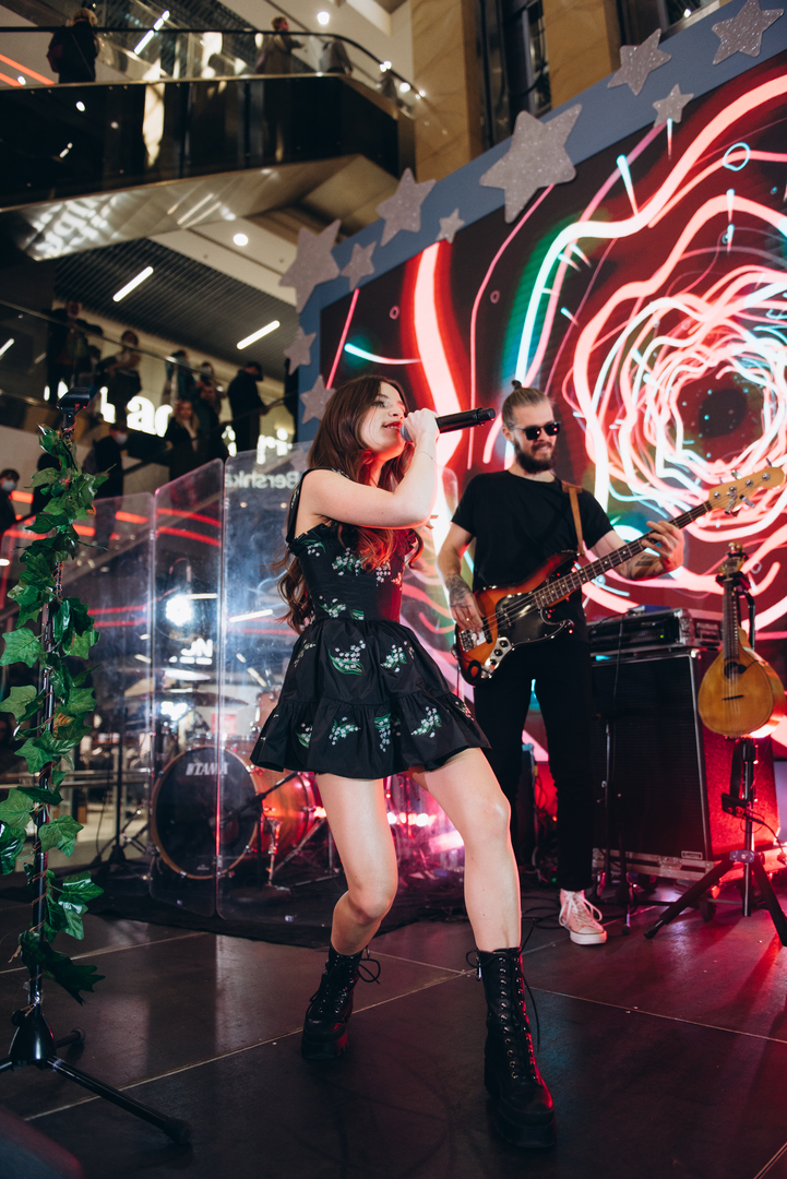 Gulliver&#039;s 8th Birthday is Just Space! image-77