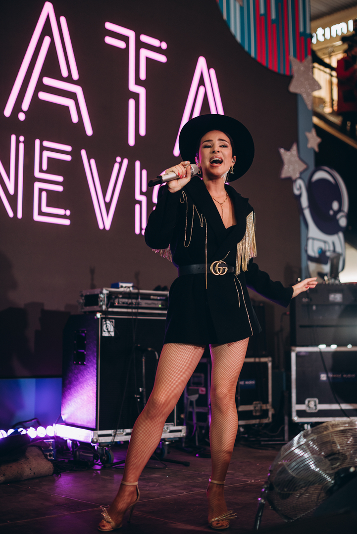 Gulliver&#039;s 8th Birthday is Just Space! image-92