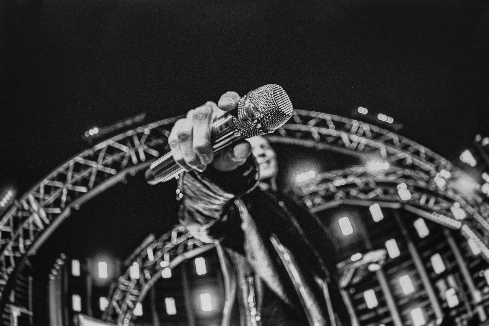 Gulliver&#039;s 8th Birthday is Just Space! image-204